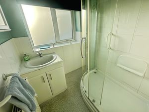 Shower Room - click for photo gallery